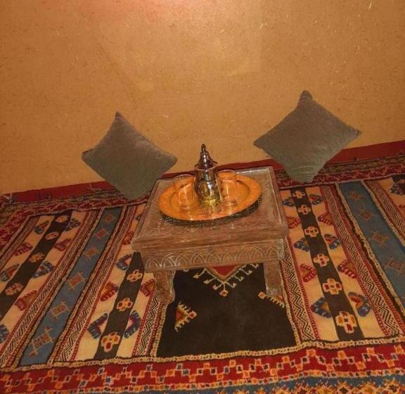 اتاق استاندارد, Gite D étape Nomade