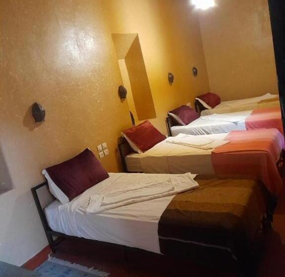 اتاق راحتی سه تخته, Gite D étape Nomade