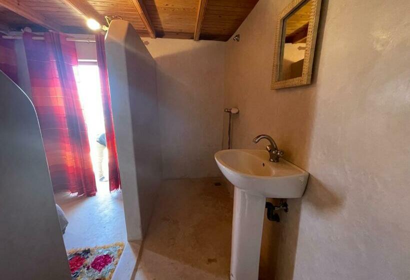 اتاق استاندارد با چشم‌انداز دریا, La Chambre Tafokt