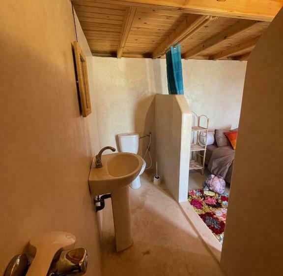 اتاق استاندارد با چشم‌انداز دریا, La Chambre Tafokt