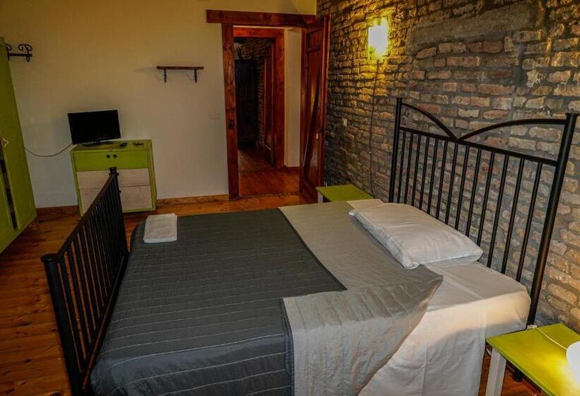 اتاق کلاسیک چهارنفره, La Locanda Degli Artisti