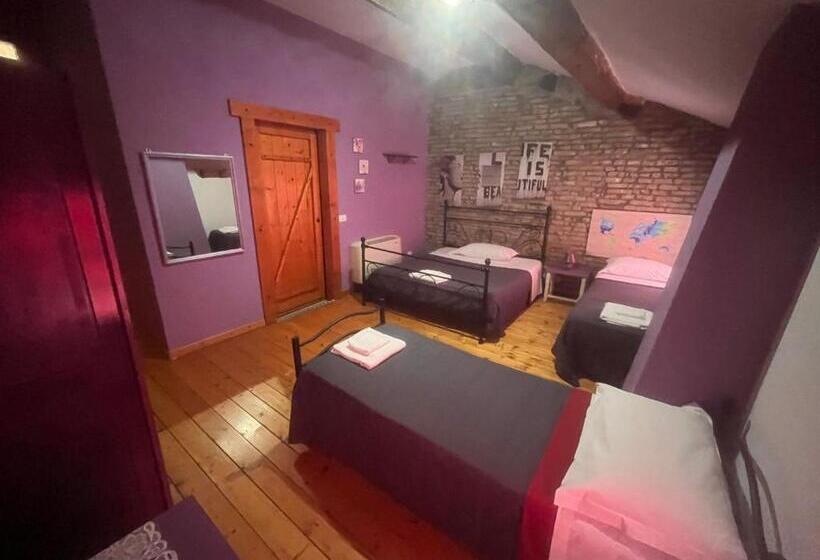 غرفة كلاسيكية رباعية, La Locanda Degli Artisti