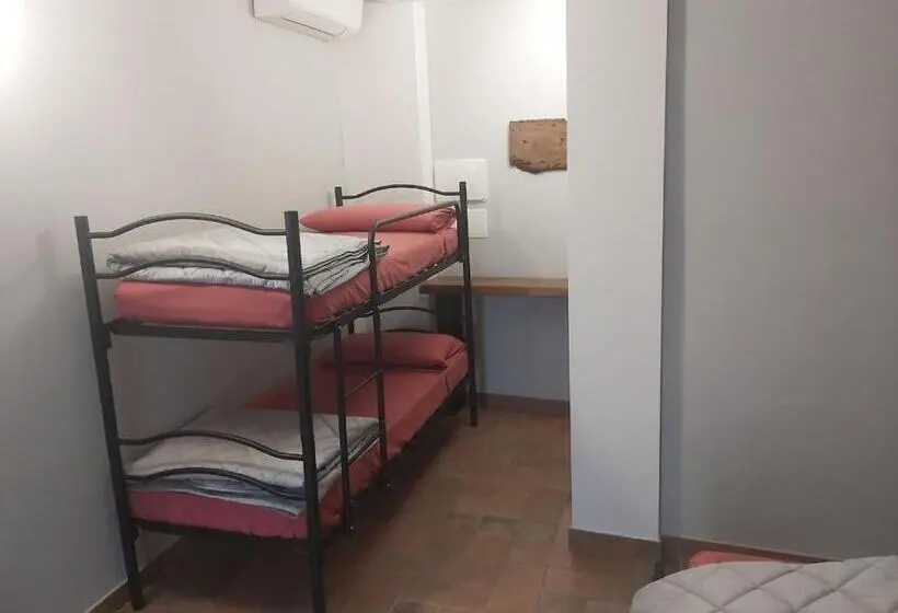スタンダード4人部屋, B&b La Casa Sul Fiume