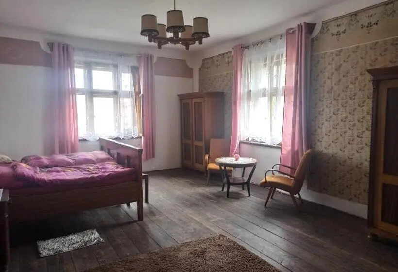 ２ベッドルームアパートメント, Apartmán Měňany