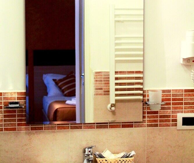اتاق استاندارد سه نفره, B&b Marbo Florence
