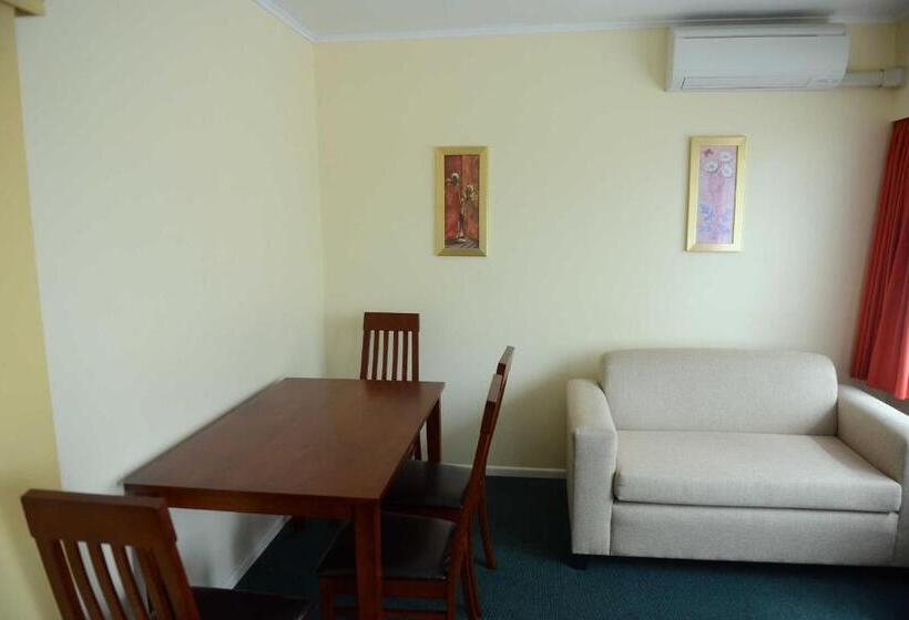 Семейные Апартаменты, Classic Motel