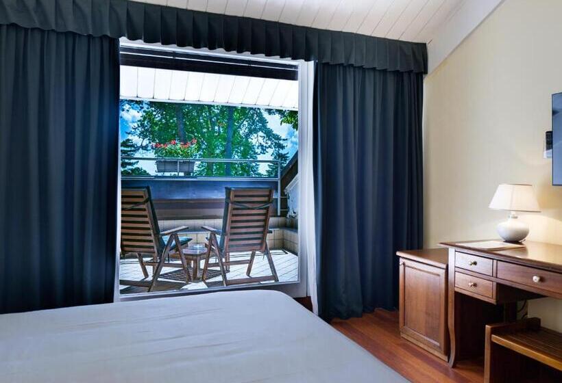 غرفة قياسية مزوَّدة بشُرفة, Golf Hotel La Pinetina