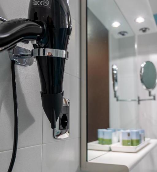 غرفة قياسية مزوَّدة بشُرفة, Golf Hotel La Pinetina