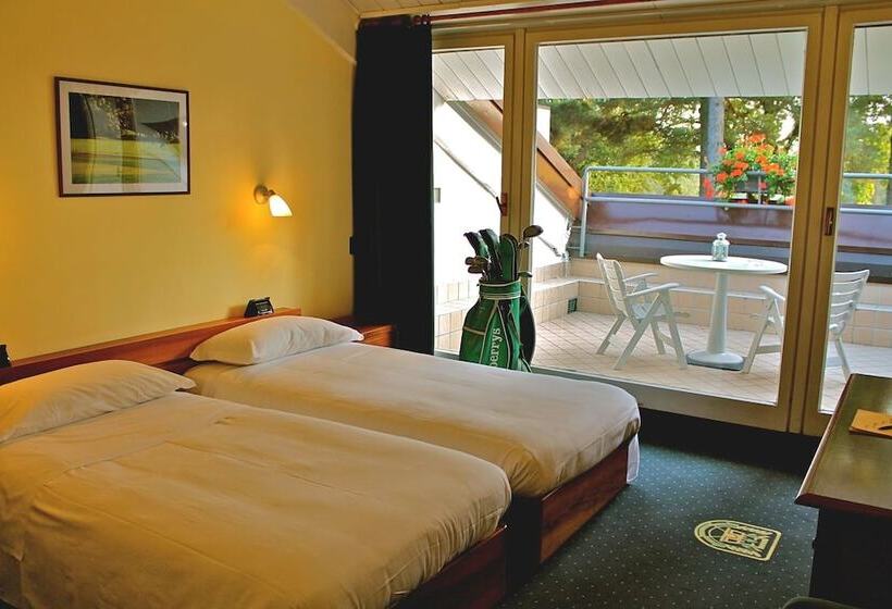 Номер Стандарт, Golf Hotel La Pinetina