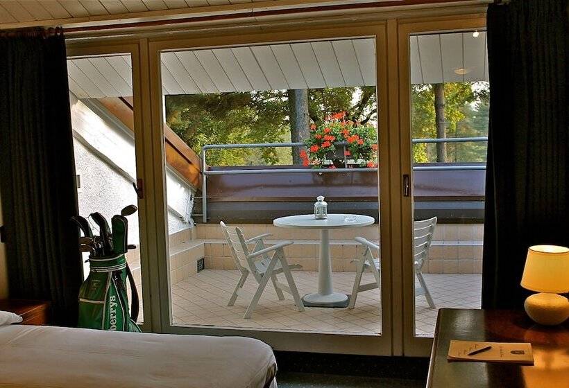 غرفة قياسية, Golf Hotel La Pinetina