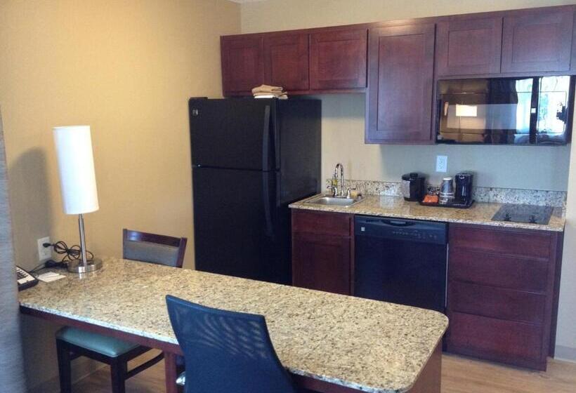 Люкс, Grandstay Hotel & Suites Glenwood