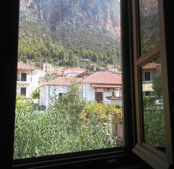 غرفة قياسية, Archontiko Hatzipanayioti