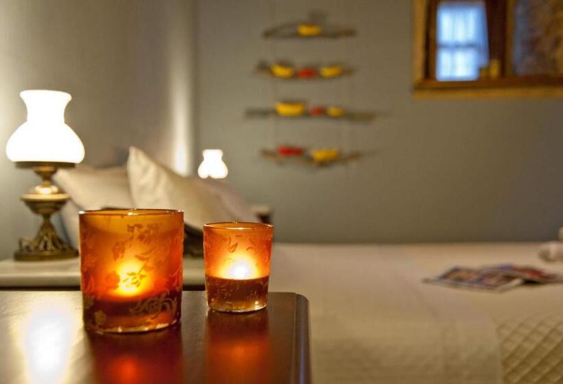 غرفة قياسية, Archontiko Hatzipanayioti