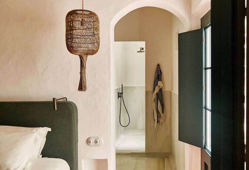 スタンダードインサイドビュールーム, Faustino Gran Relais & Chateaux