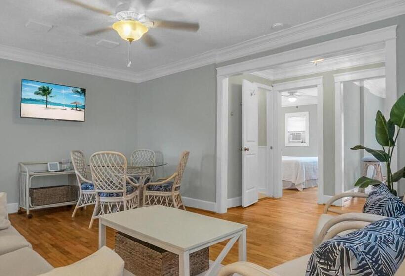 جناح سرير كينج, Carolina Beach Inn