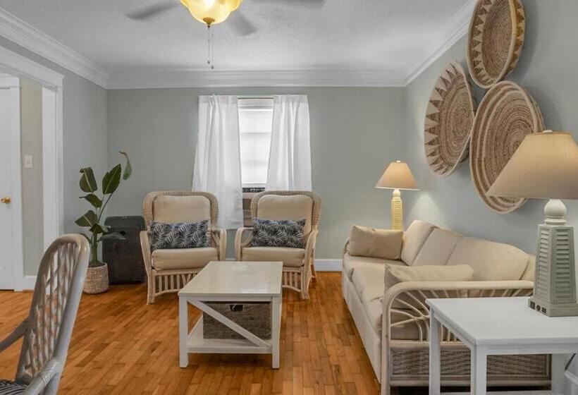 Люкс Кровать Кинг, Carolina Beach Inn
