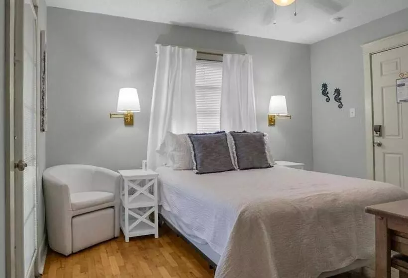 スタンダードインサイドビュールーム, Carolina Beach Inn