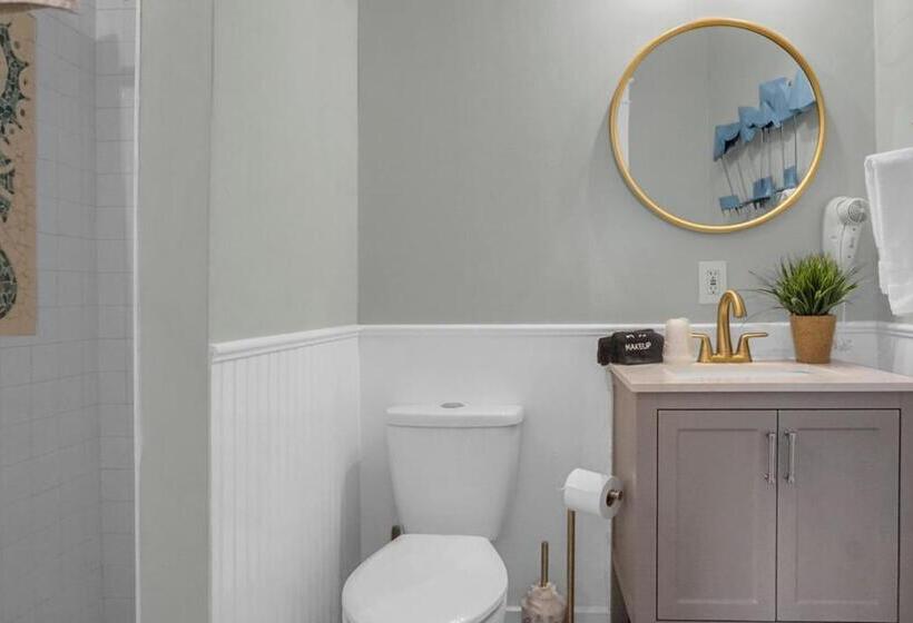 جناح سرير كينج, Carolina Beach Inn