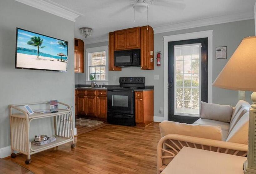 Люкс, Carolina Beach Inn