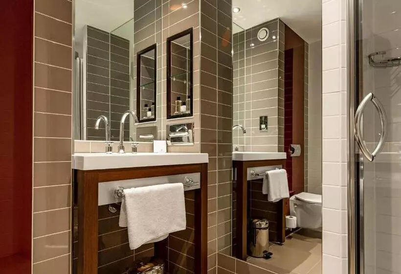 اتاق استاندارد, Dakota Edinburgh