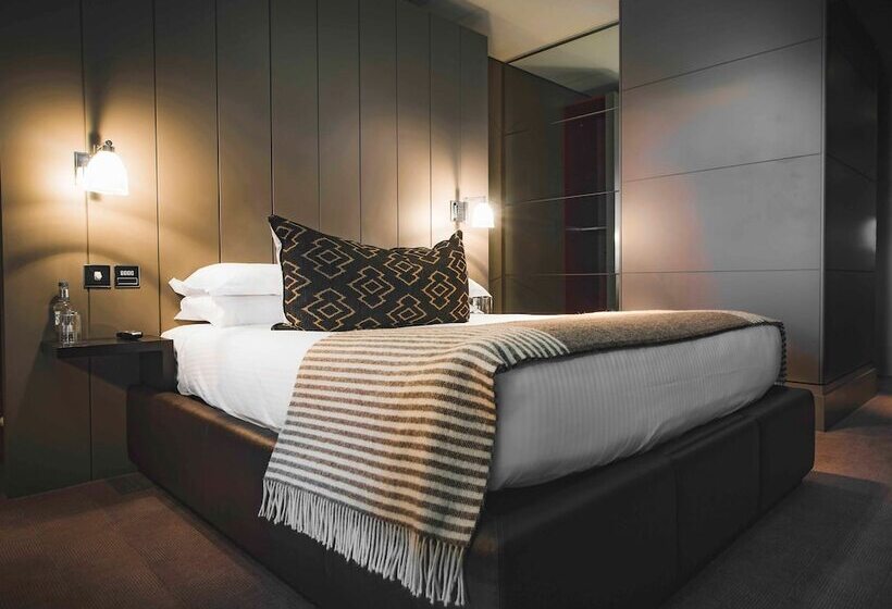 이그제큐티브 룸, Dakota Edinburgh