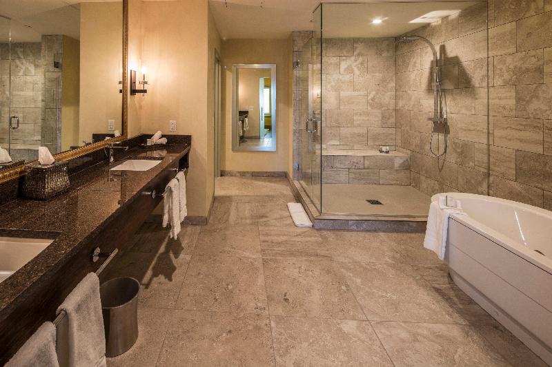 جناح سرير كينج, Indigo Pittsburgh East Liberty, An Ihg