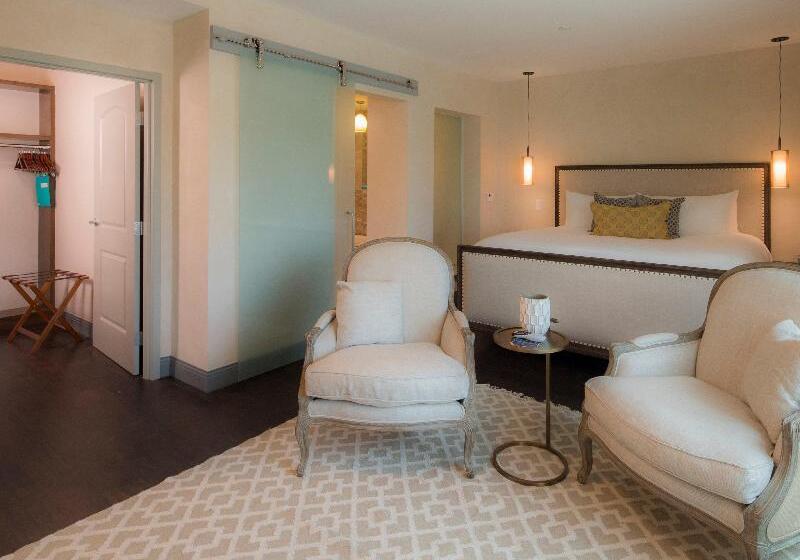 جناح سرير كينج, Indigo Pittsburgh East Liberty, An Ihg