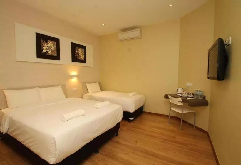 Pokój Deluxe Trzyosobowy, Ipoh Boutique
