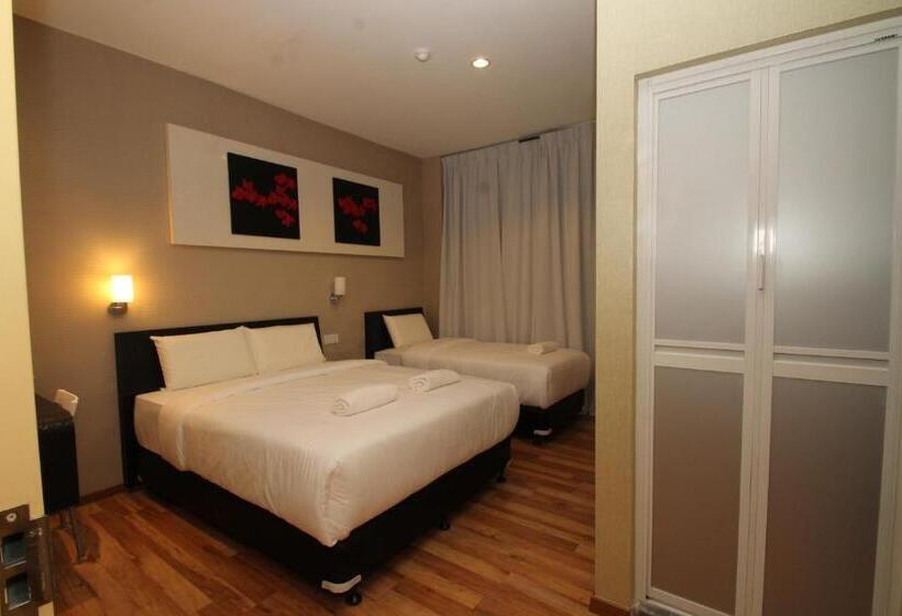 اتاق لوکس سه تخته, Ipoh Boutique