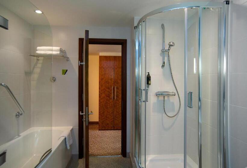 패밀리 룸, The View