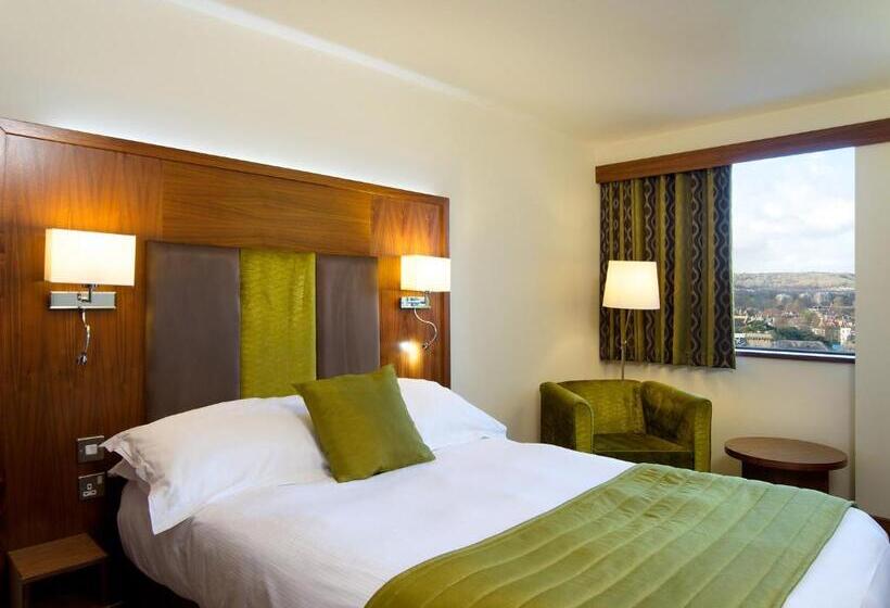 이코노미 룸, The View