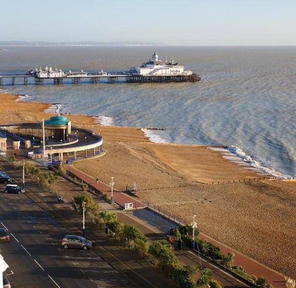 바다 전망 이코노미 룸, The View