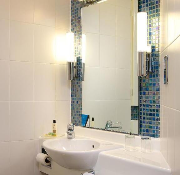 바다 전망 이코노미 룸, The View