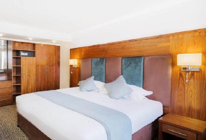 패밀리 룸, The View