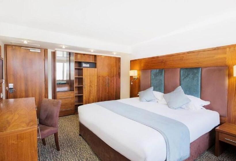 패밀리 룸, The View