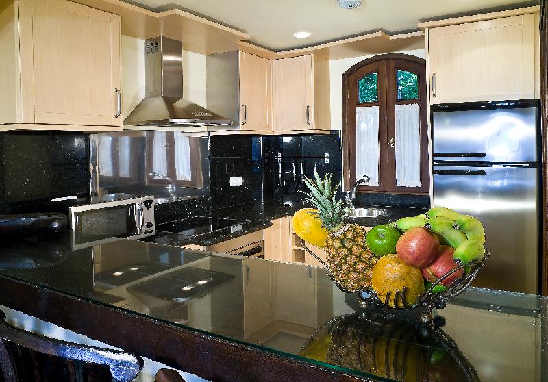 스탠다드 룸 측면 바다 전망, The View