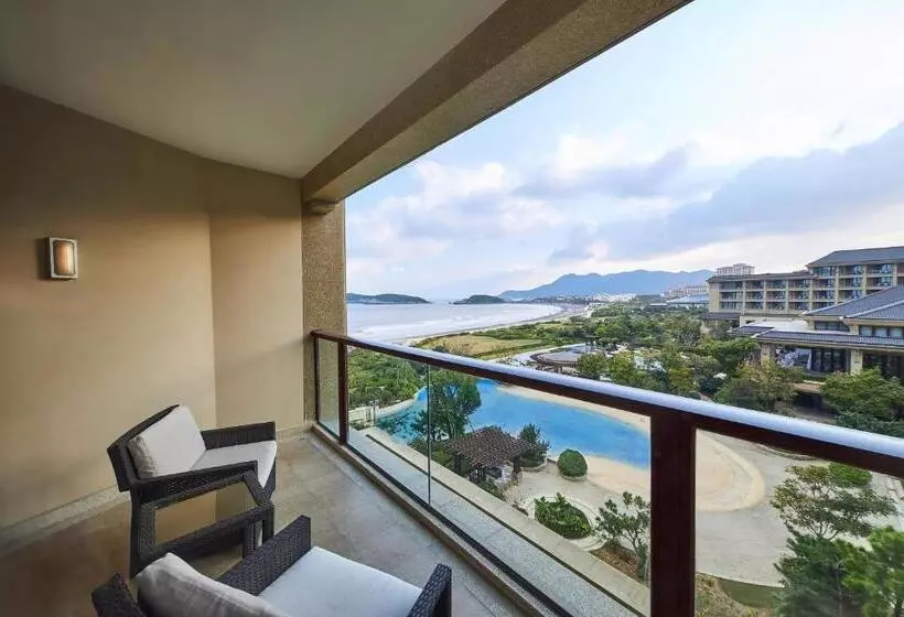 オーシャンビュークラシックルーム, The Westin Zhujiajian Resort, Zhoushan