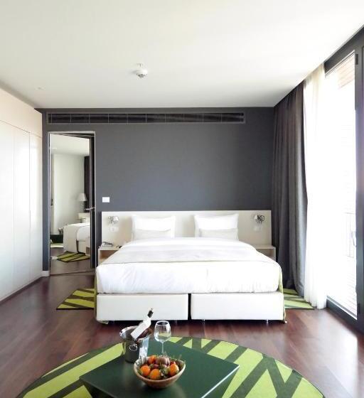 سوئیت پریمیوم, Workinn