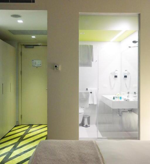 اتاق اجرایی, Workinn