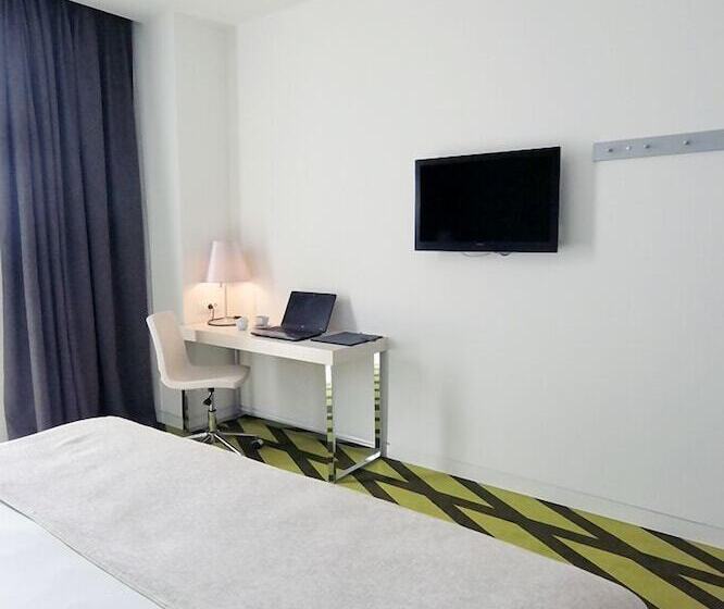 اتاق اجرایی, Workinn