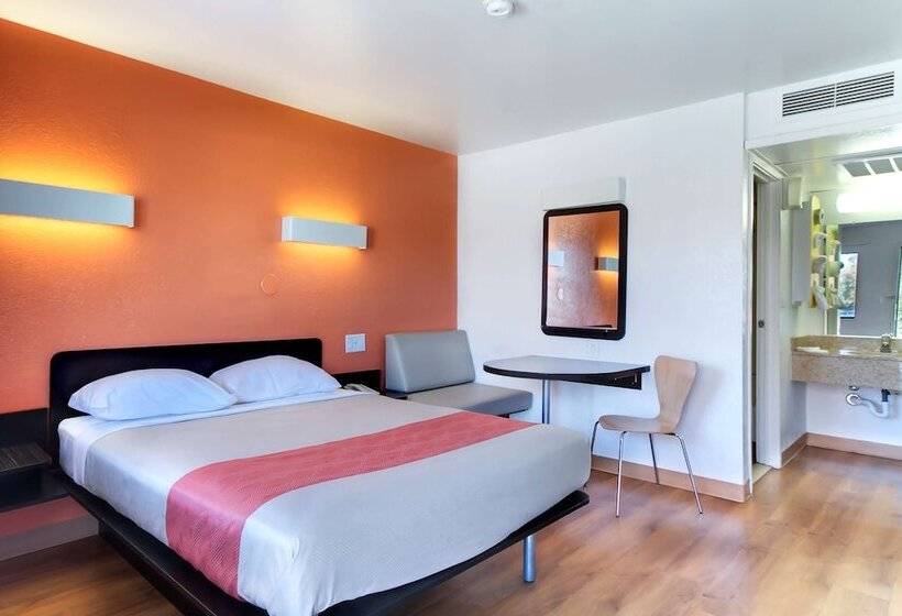 חדר דלוקס, Motel 6 Capitol Heights, Md   Washington