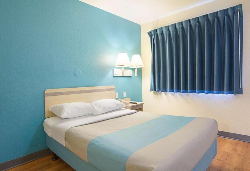 디럭스 룸, Motel 6 Fredericksburg, Va North