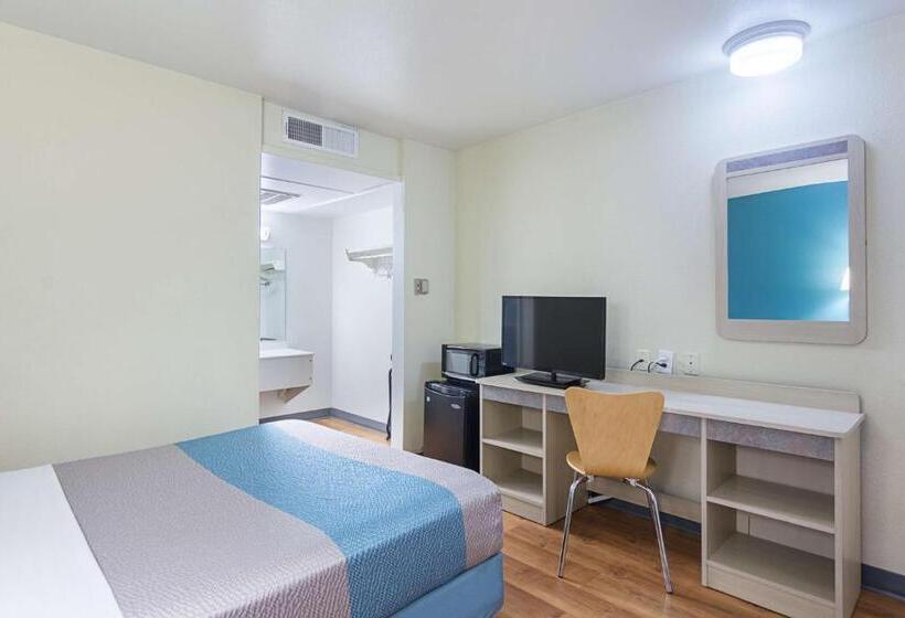 디럭스 룸, Motel 6 Fredericksburg, Va North