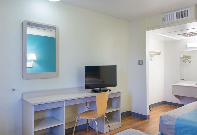 디럭스 룸, Motel 6 Fredericksburg, Va North