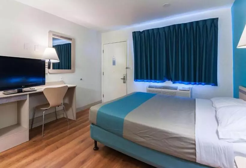 身障者適用スタンダードルーム, Motel 6 Green River, Ut
