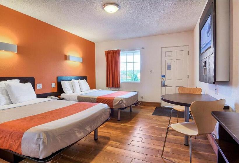 Четырехместный Номер Стандарт, Motel 6 Harrisonburg, Va   South