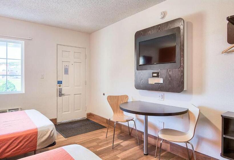 Четырехместный Номер Стандарт, Motel 6 Harrisonburg, Va   South