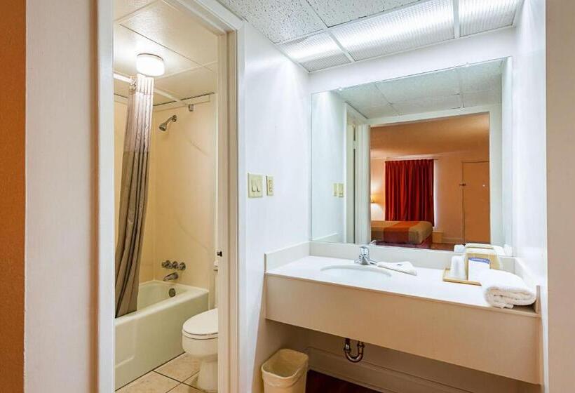 带大床的标准间, Motel 6 Perry, Ga