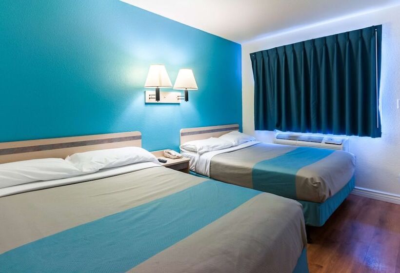 غرفه قياسيه سريرين مزدوجين, Motel 6 Green River, Ut