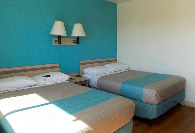 غرفه قياسيه سريرين مزدوجين, Motel 6 Green River, Ut